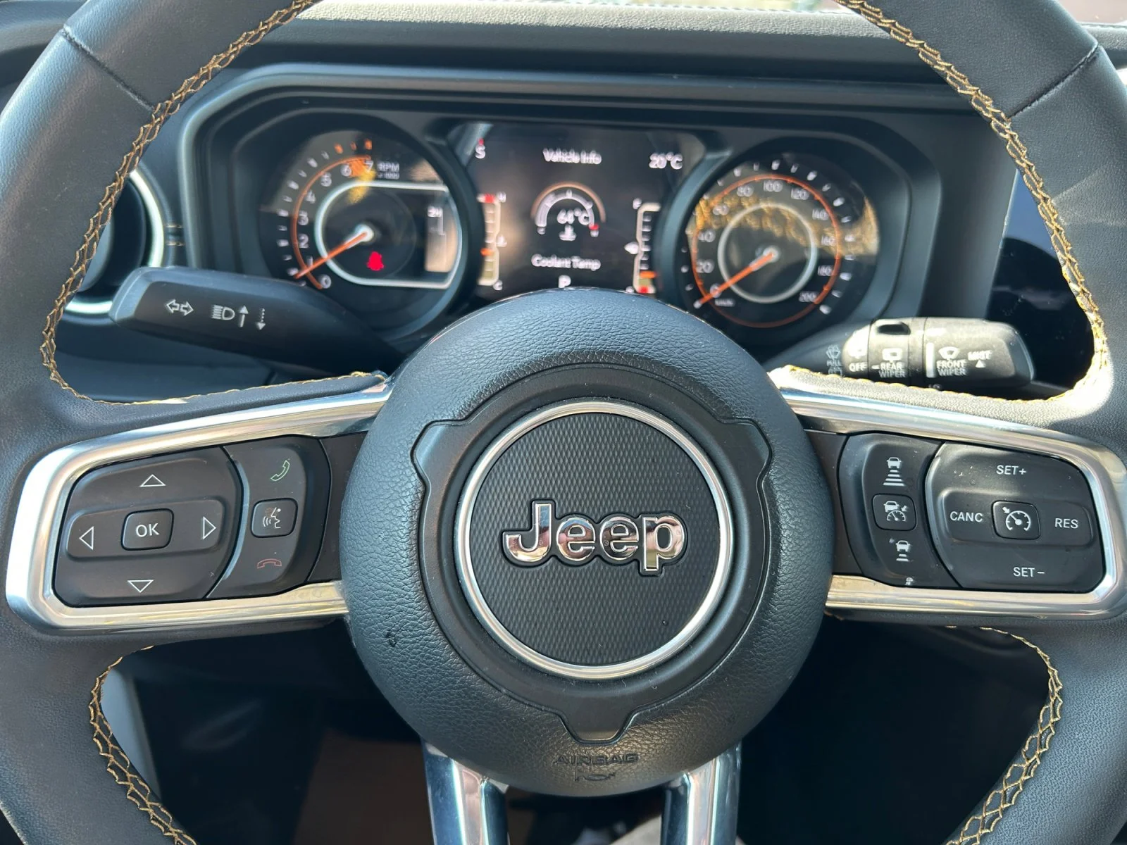 Used 2024 Bright White Jeep SAHARA image 21