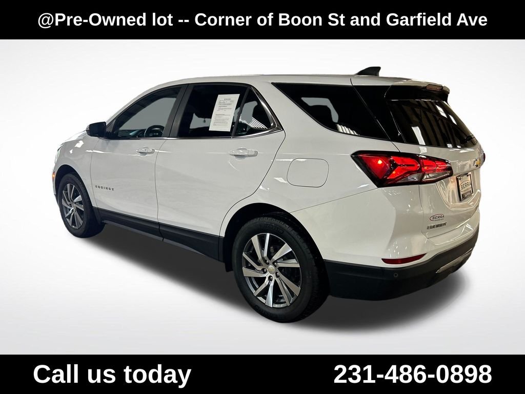 Used 2024 White Chevrolet LT image 3