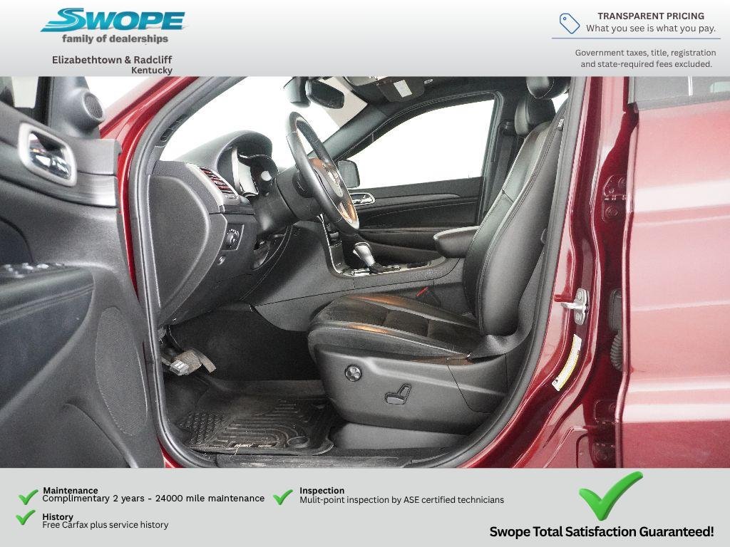 Used 2019 Velvet Red Pearlcoat Jeep Altitude image 12