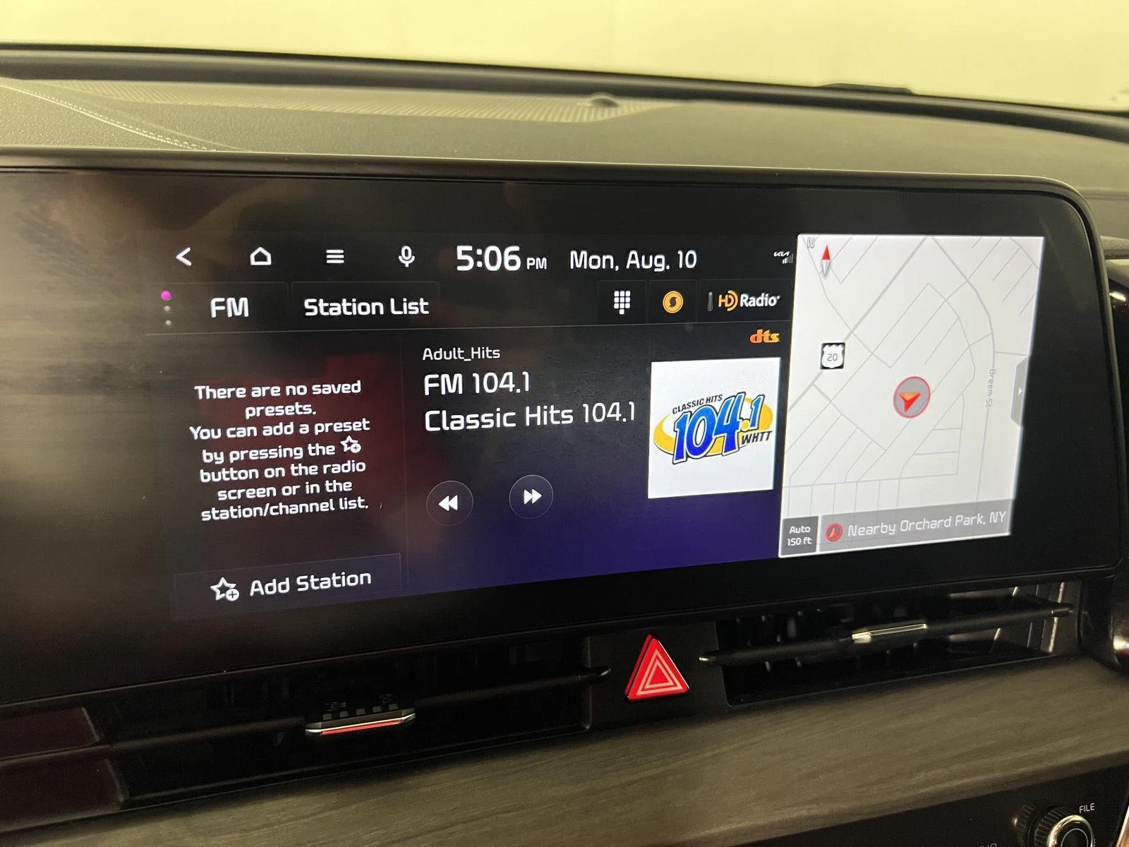 Used 2025 Wolf Gray Kia X-Line image 28