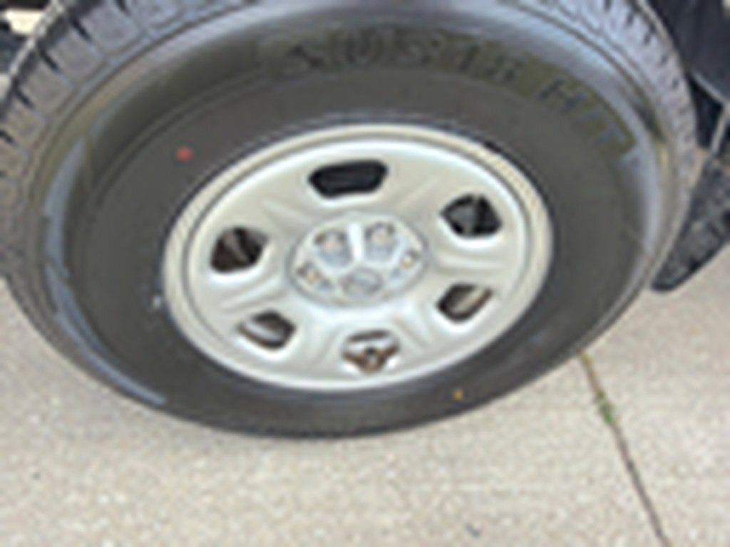 Used 2024 Glacier White Nissan S image 43