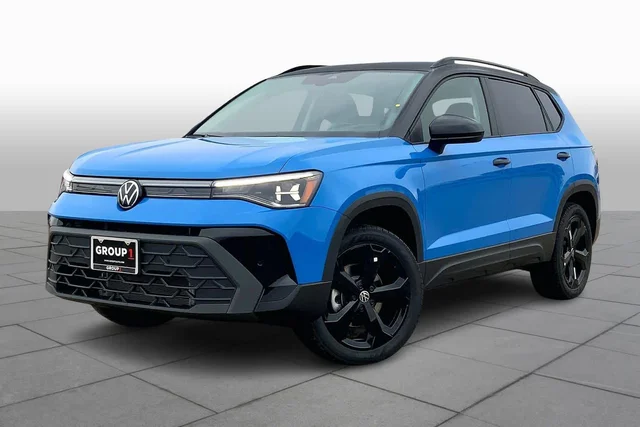 New 2026 Volkswagen Taos SE Black