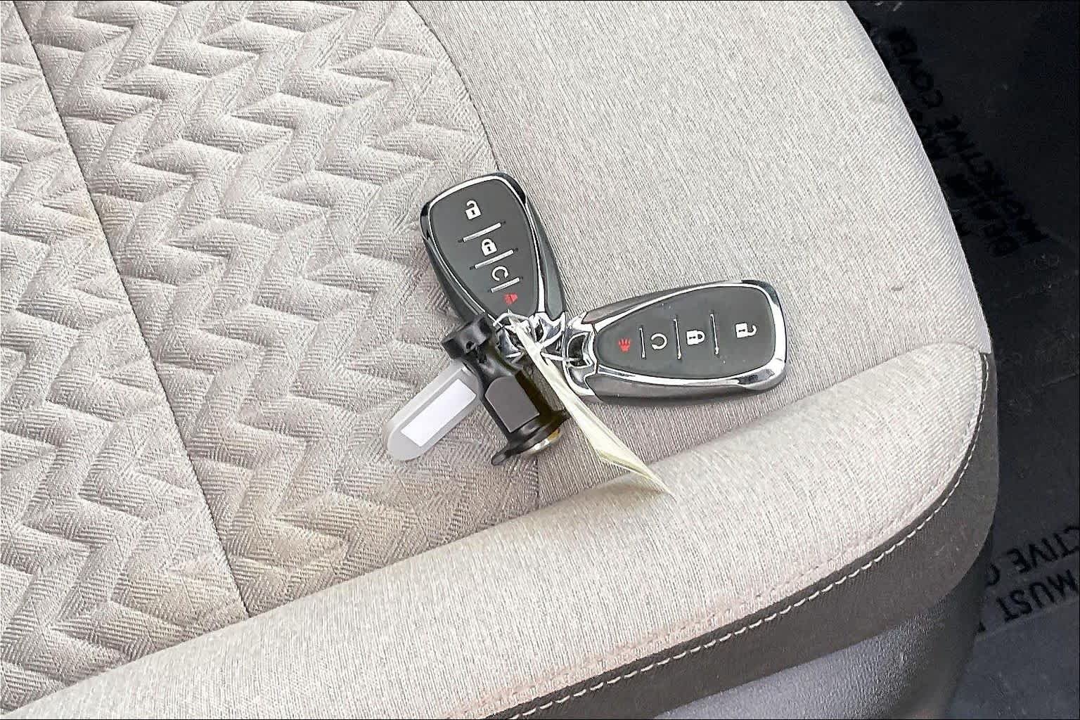 Used 2024 Summit White Chevrolet LS image 13