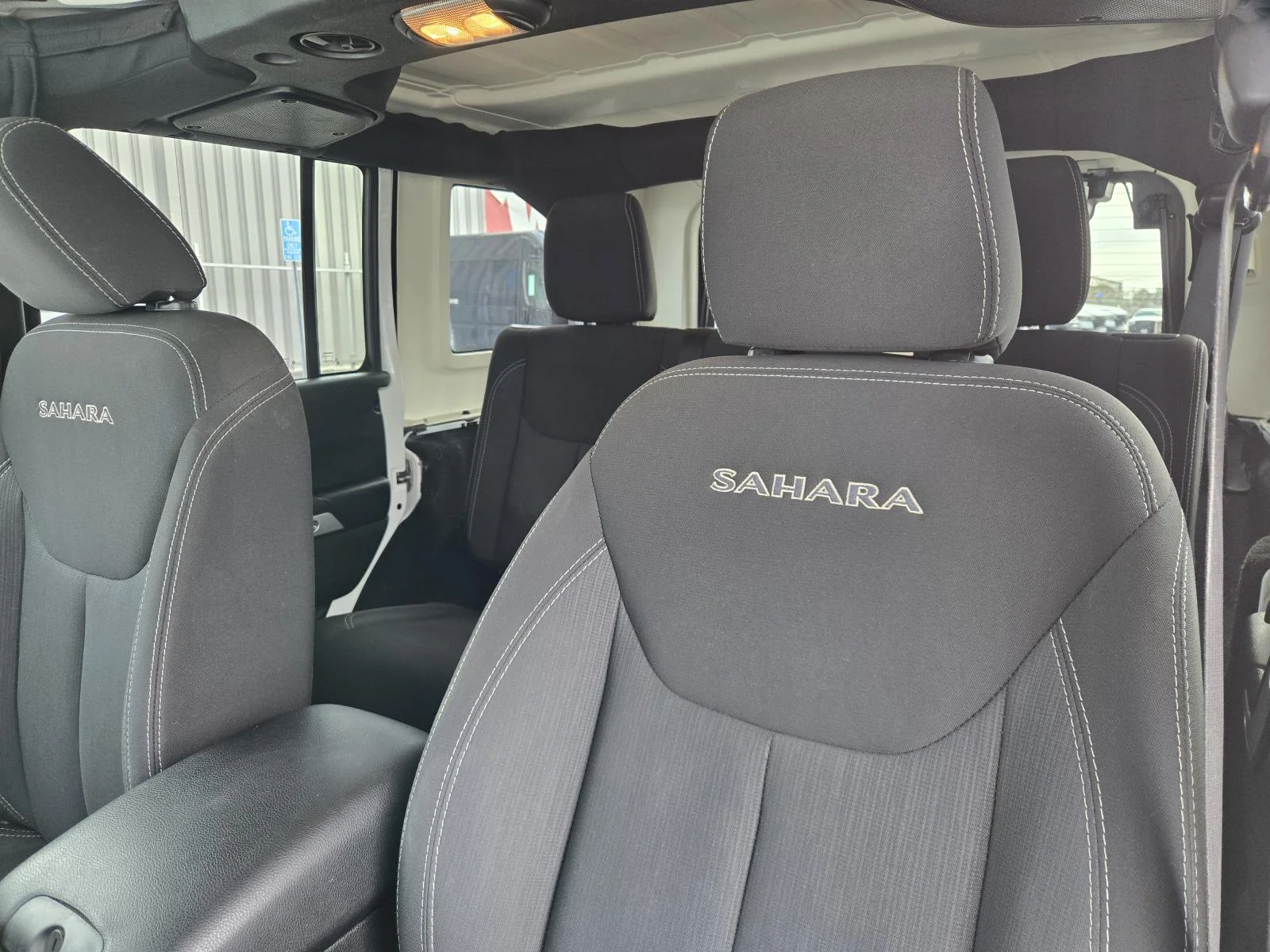 Used 2018 Bright White Clearcoat Jeep Sahara 4x4 image 19