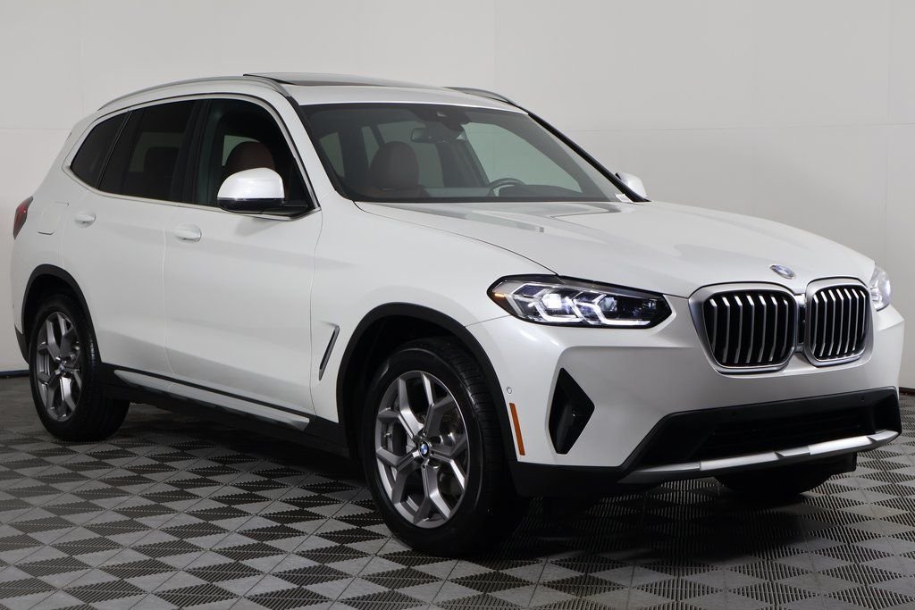 Certified Used 2023 White Metallic BMW xDrive30i image 3