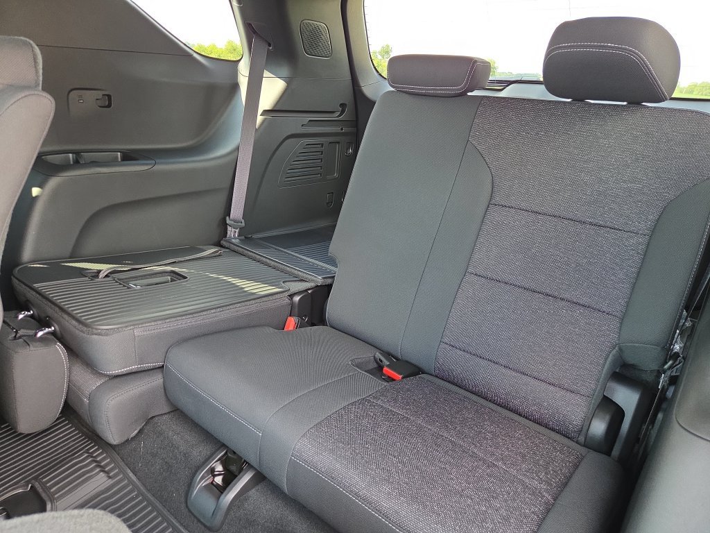 2027 Chevrolet Traverse LT - Photo 27