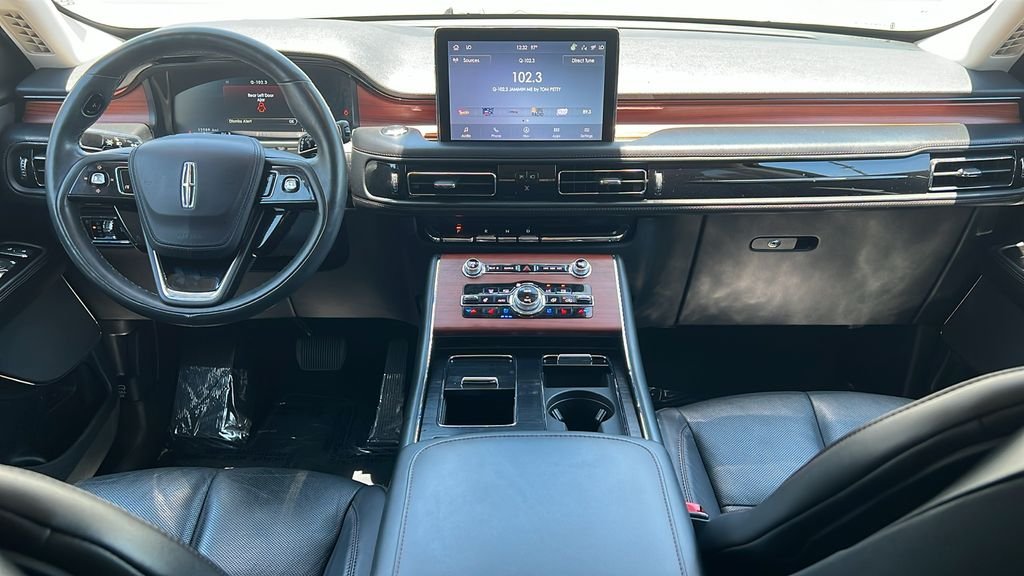 Certified Used 2023 Black Lincoln Grand Touring image 8