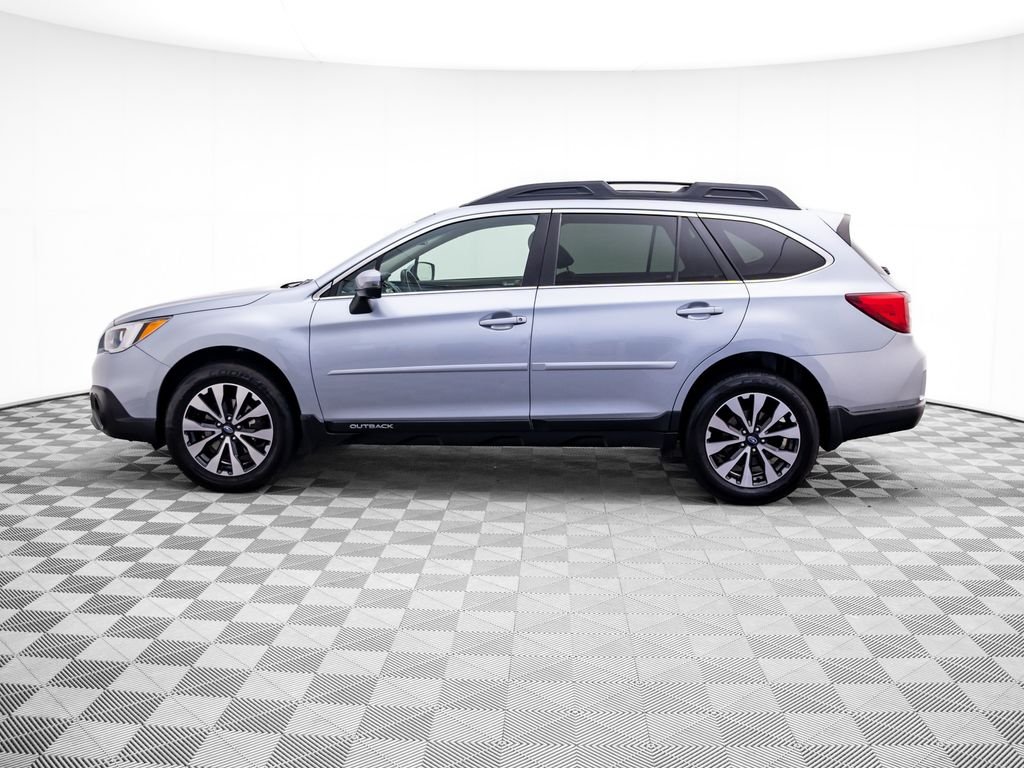 Used 2017 Subaru Outback Limited with VIN 4S4BSENC5H3306099 for sale in Barrington, IL