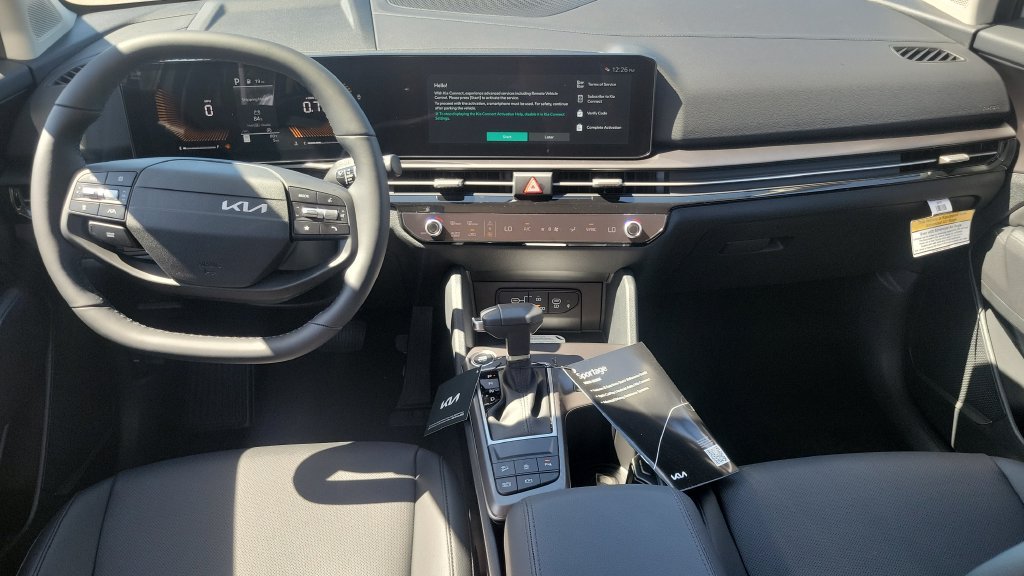 New 2027 Glacial White Pearl Kia EX image 11