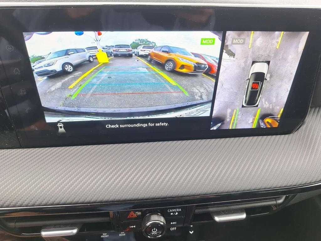 Certified Used 2025 Black Nissan SR image 16