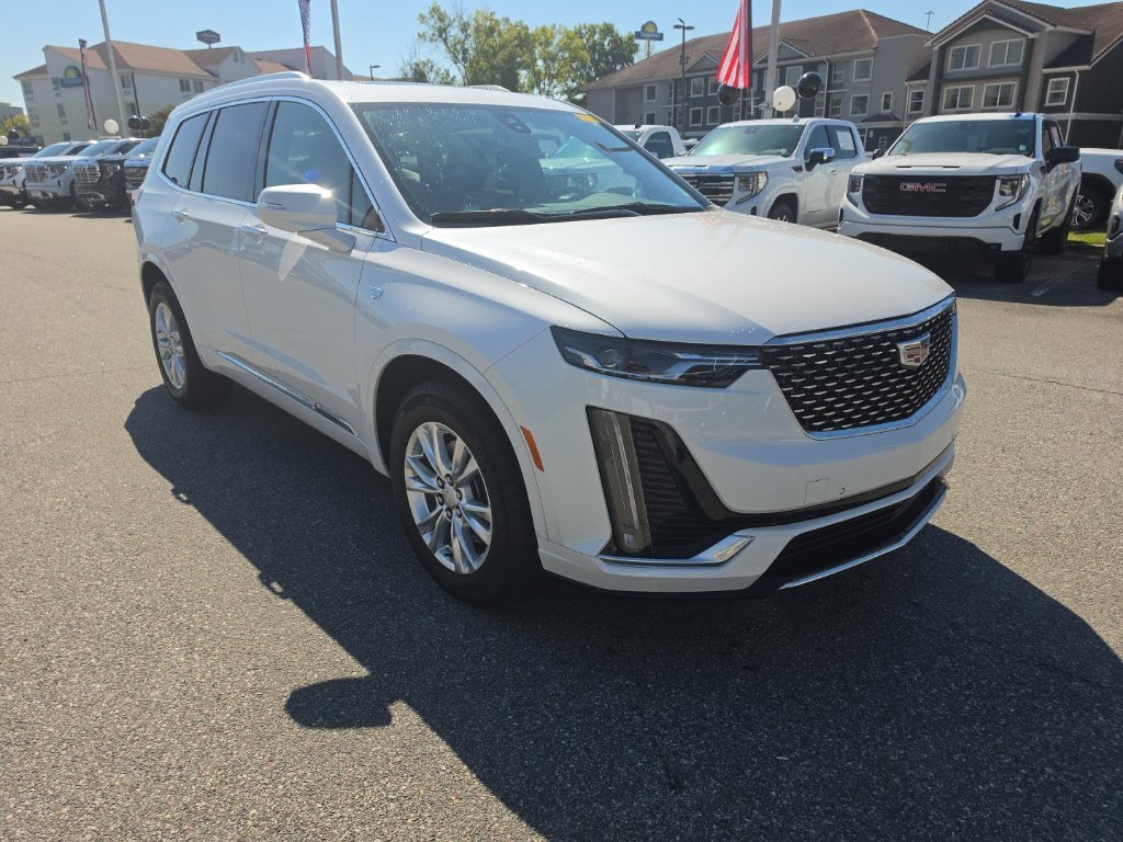 2025 Cadillac XT6