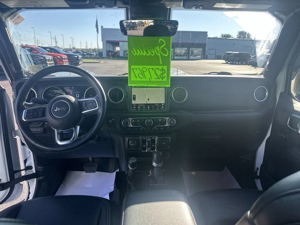 Used 2022 White Jeep Unlimited Sahara 4xe image 10