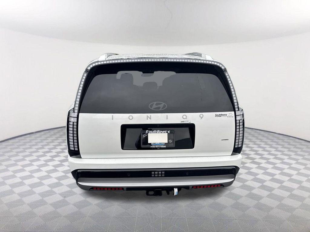 New 2026 White Hyundai SEL image 6
