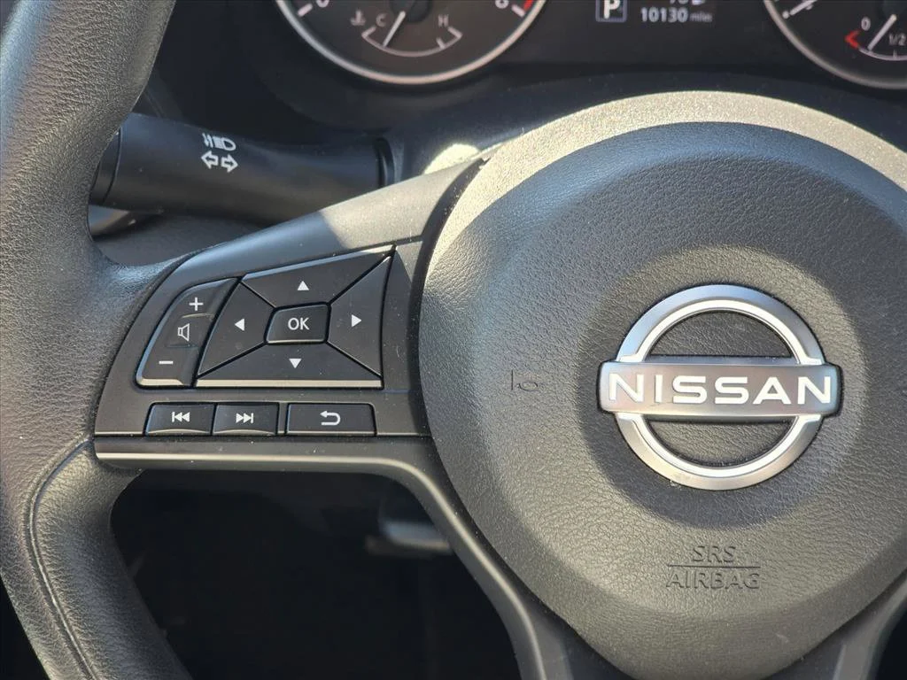 Used 2025 White Nissan S image 15