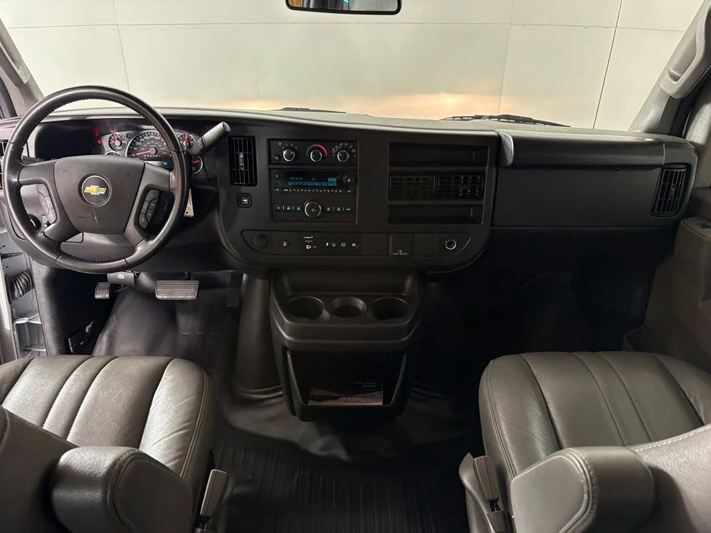 Used 2023 White Chevrolet LS image 27