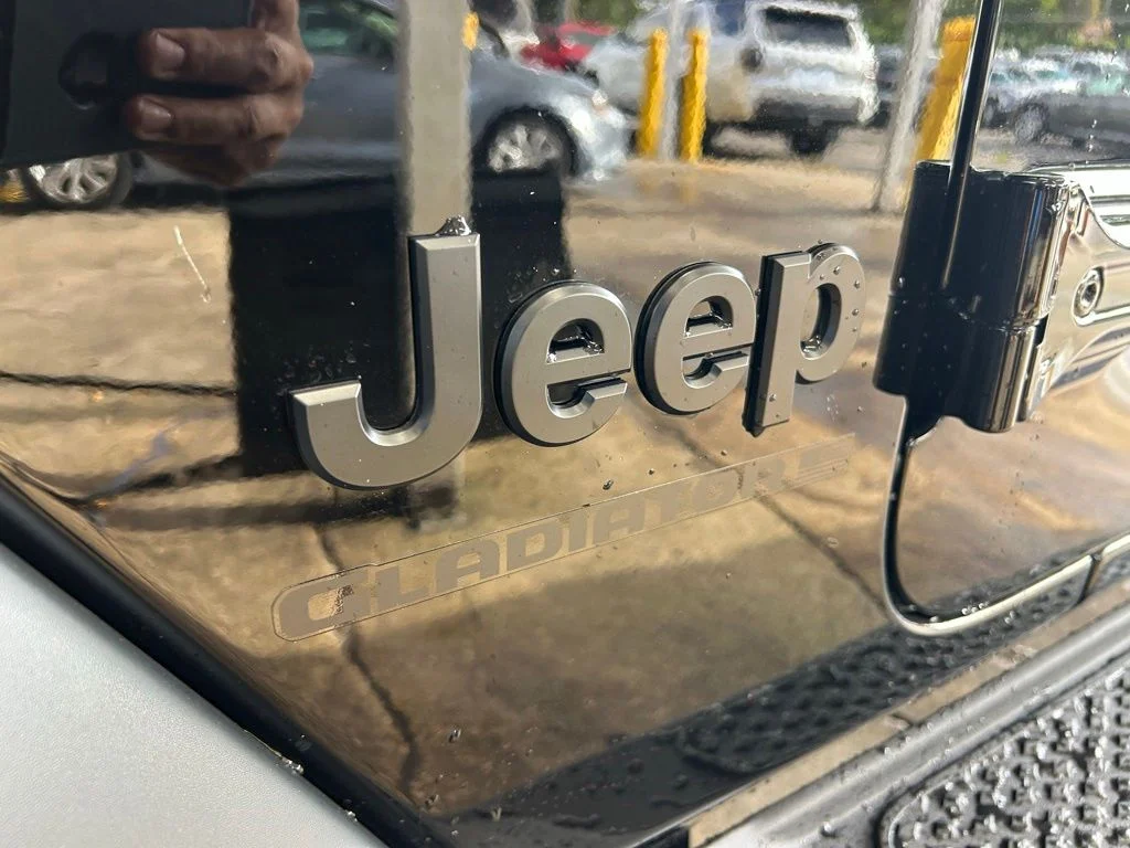 New 2026 Black Clear-Coat Exterior Paint Jeep Sport image 25