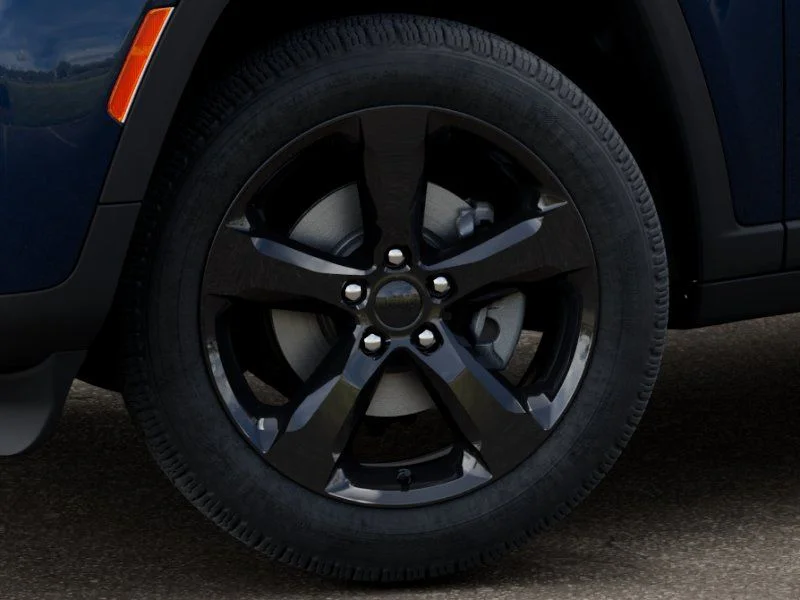 New 2026 Fathom Blue Pearl-Coat Exterior Paint Jeep Limited image 8