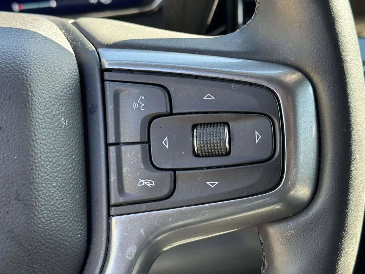 Used 2023 Sterling Gray Metallic Chevrolet 4WD Crew Cab Short Bed LT with 2FL image 23