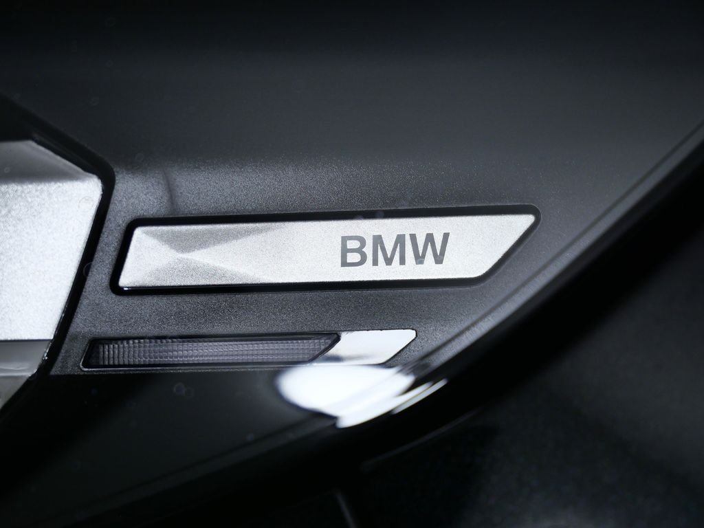 Certified Used 2026 Black Sapphire Metallic BMW M50 xDrive image 5