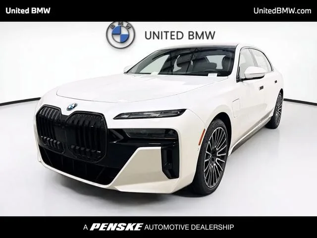 New 2026 Mineral White Metallic BMW 7 Series image 1
