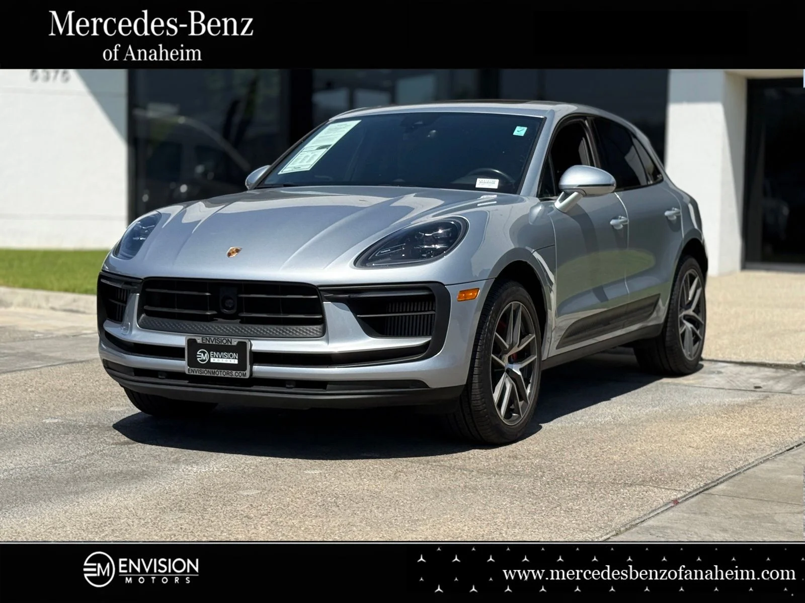 2023 Porsche Macan S
