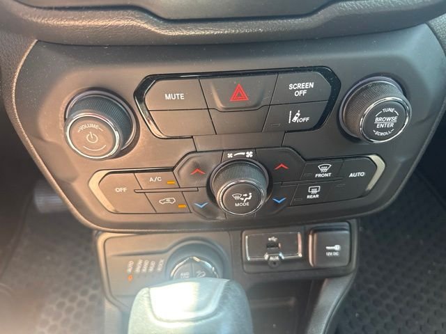 Used 2021 Blue Jeep Trailhawk image 16