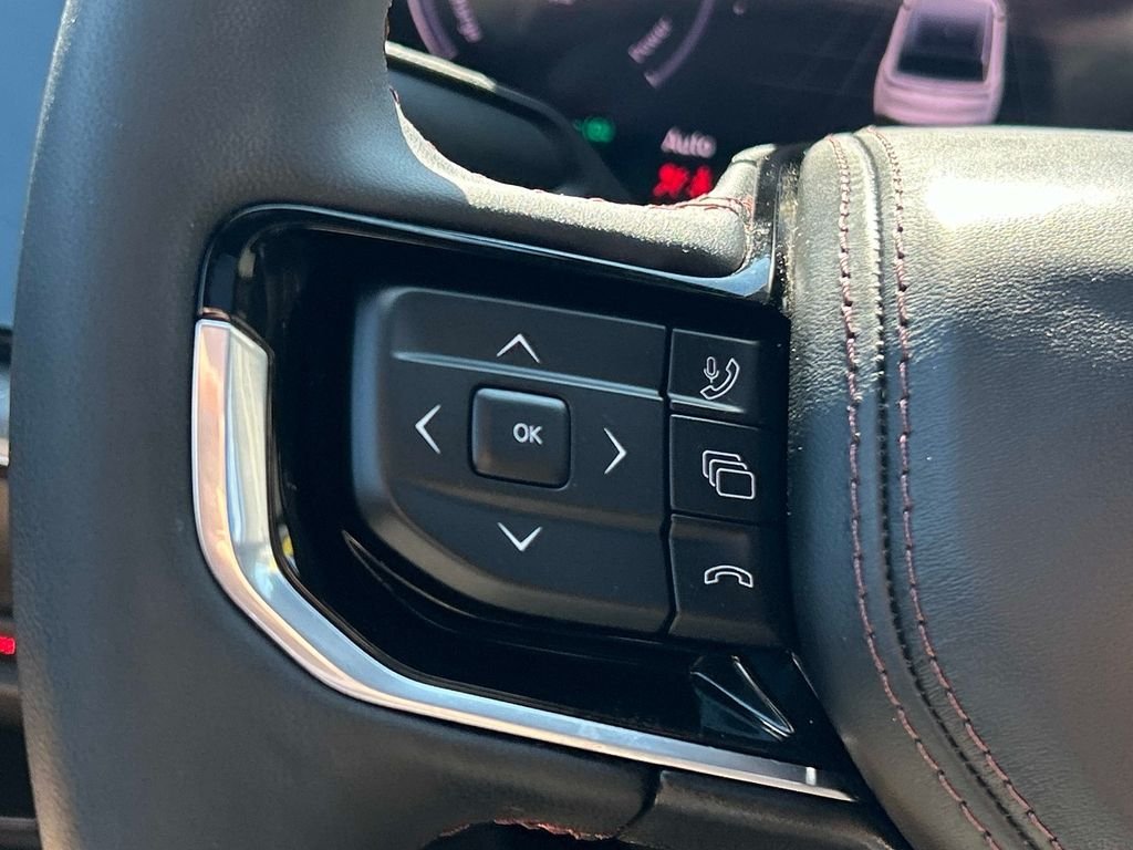 Used 2025 Gray Jeep Limited image 23