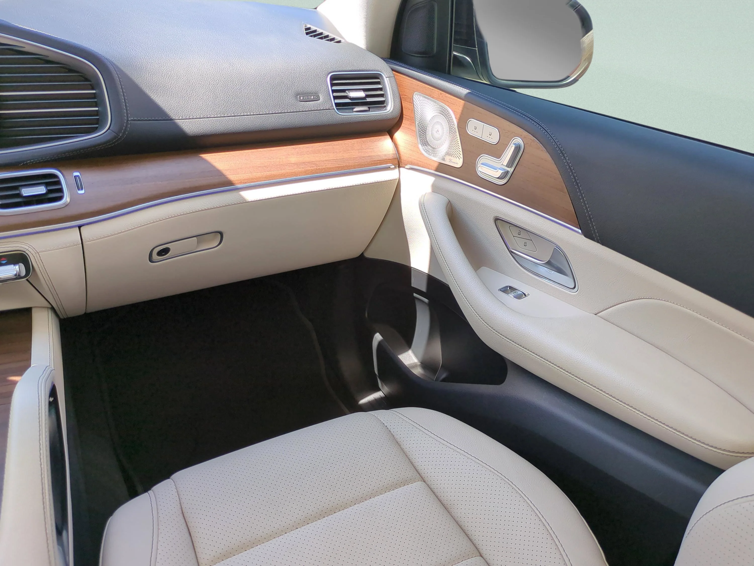 Used 2022 MANUFAKTUR Diamond White Bright Mercedes-Benz GLE 350 image 12