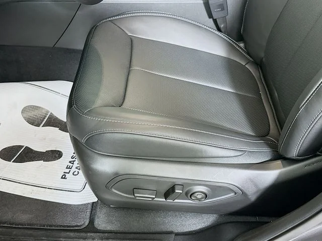 New 2026 Gray Jeep Limited image 19