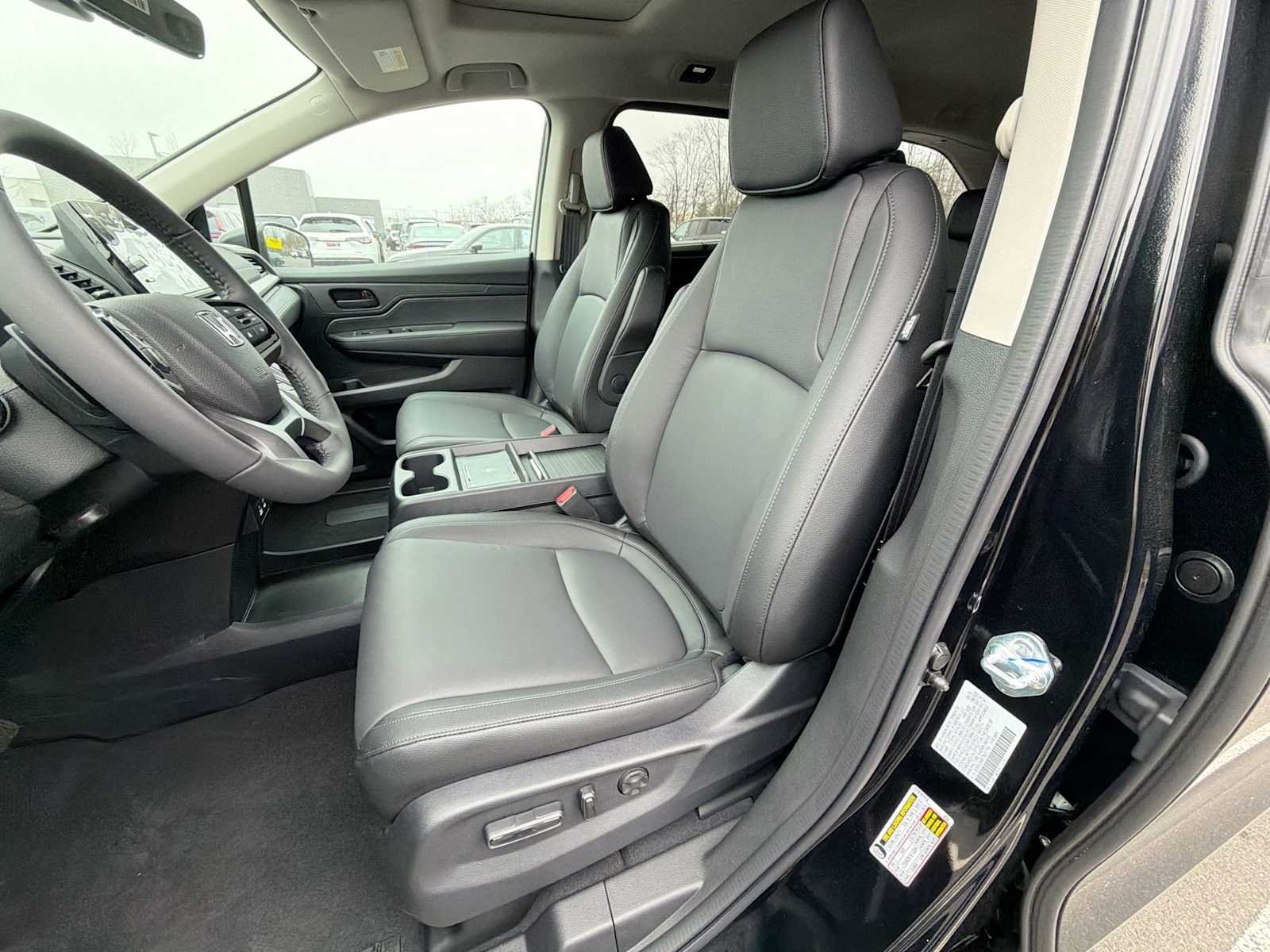 2026 Honda Odyssey EX-L - Photo 21
