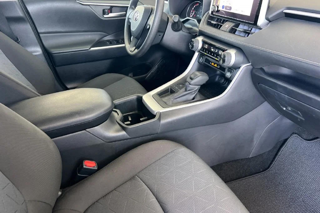 Certified Used 2025 White Toyota XLE image 18