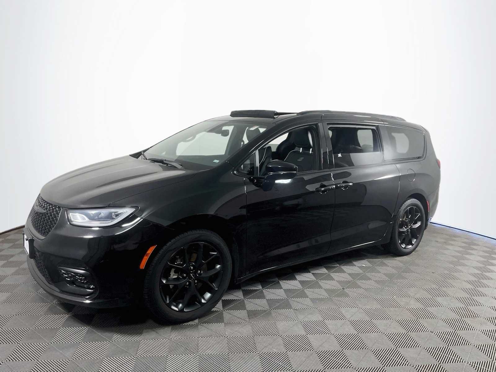 2025 Chrysler Pacifica Limited