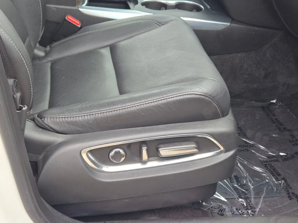 Used 2020 White Acura Technology image 8