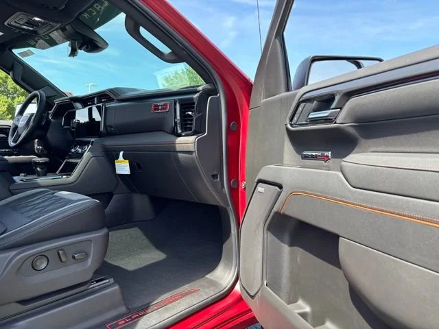 New 2026 VOLCANIC RED TINTCOAT GMC AT4 image 33