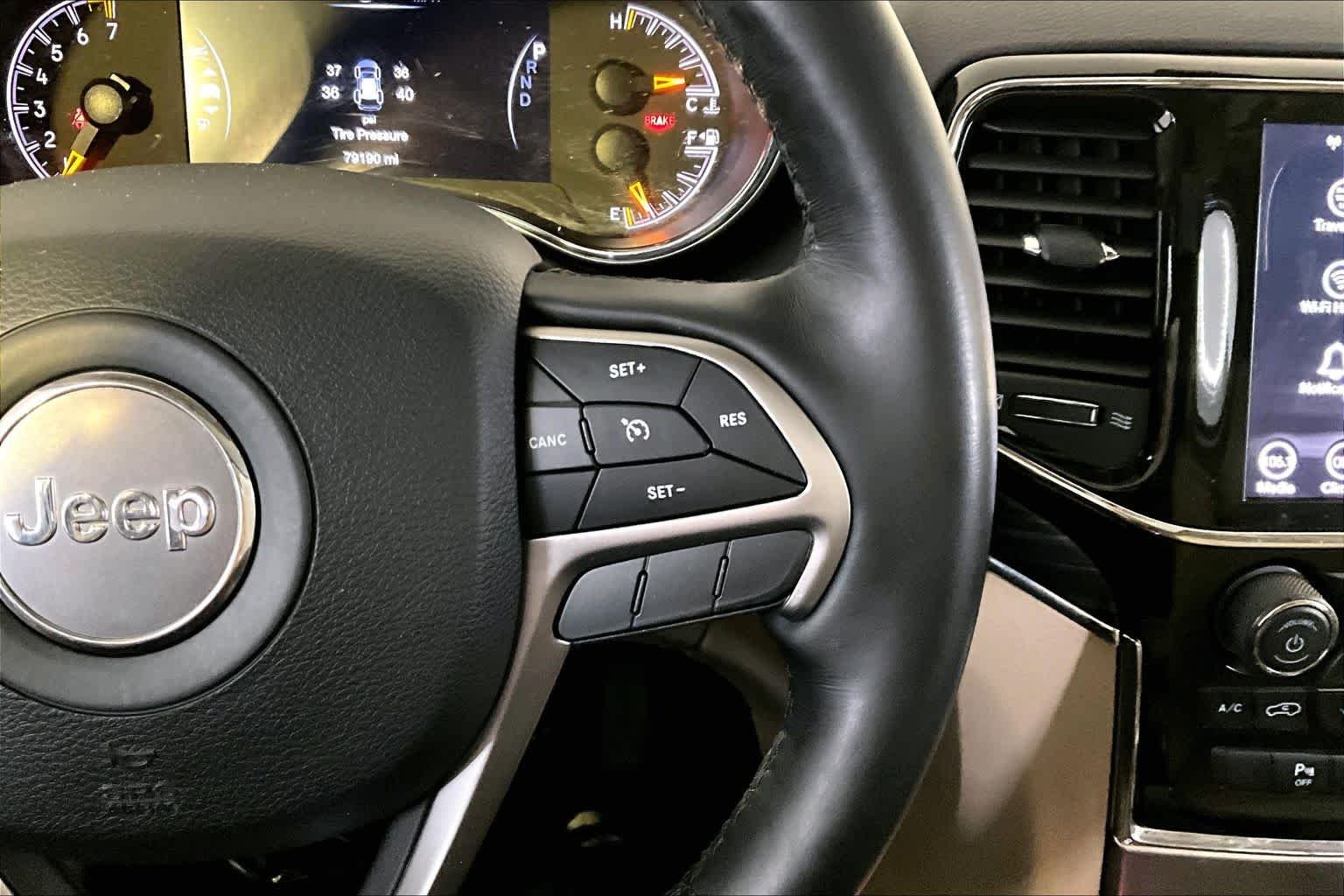 Used 2021 Slate Blue Pearlcoat Jeep Limited image 25