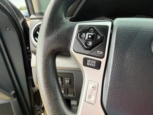 2017 Toyota Tundra SR5 - Photo 17