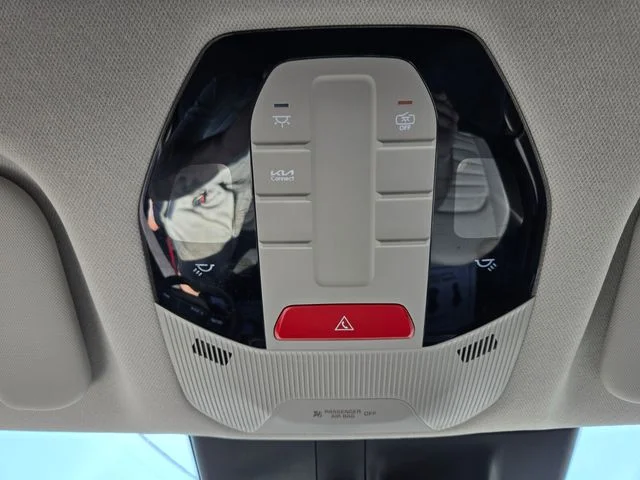 Used 2025 Red Kia EX image 26