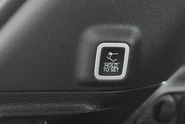 2023 Jeep Grand Cherokee Altitude - Photo 19