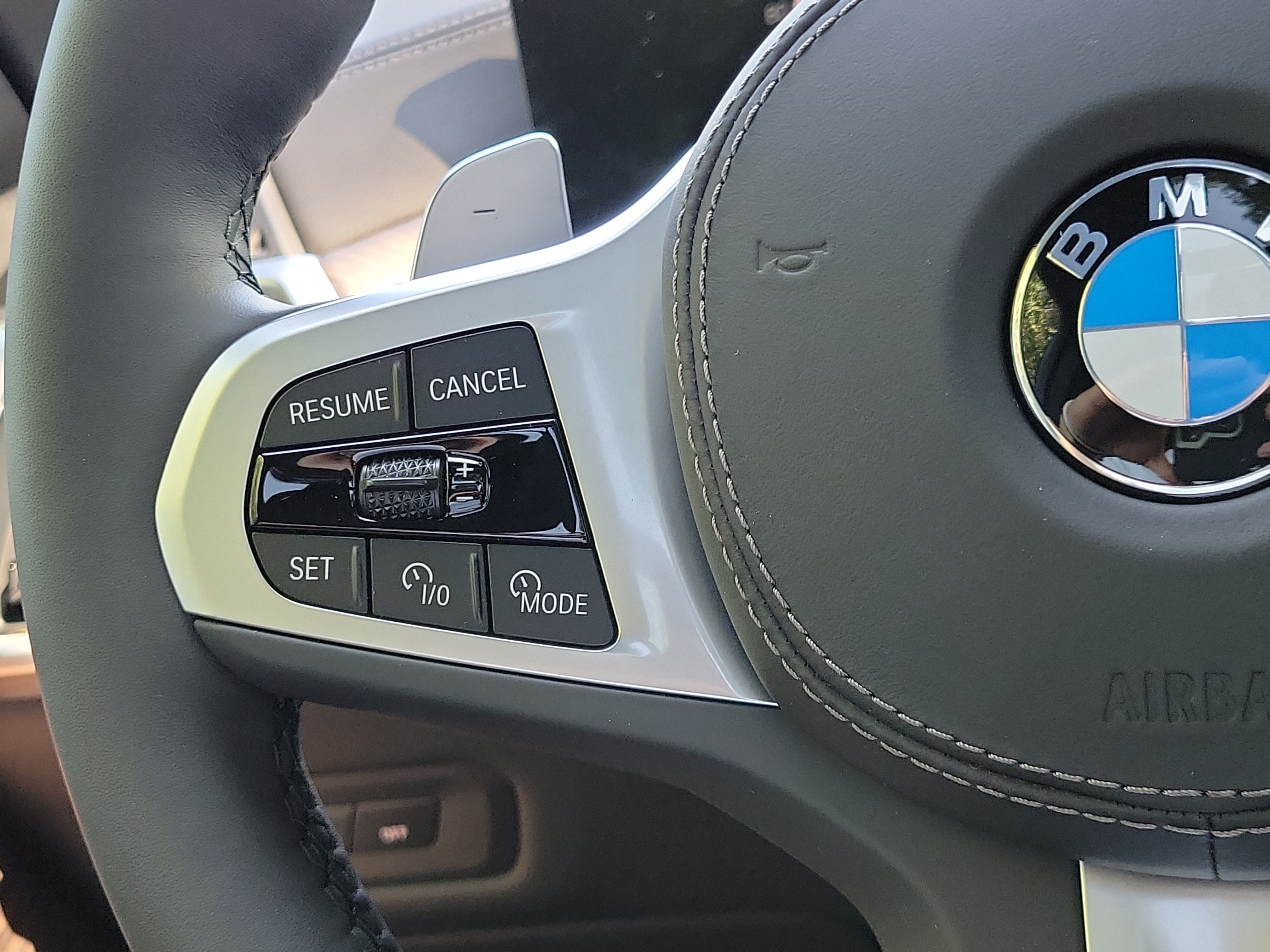 New 2026 Alpine White BMW sDrive40i image 20