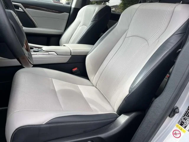Used 2019 Silver Lexus 350 image 33