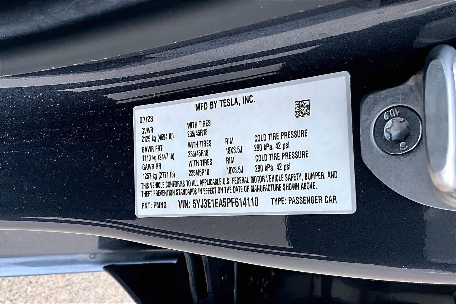 Used 2023 Deep Blue Metallic Tesla  image 36
