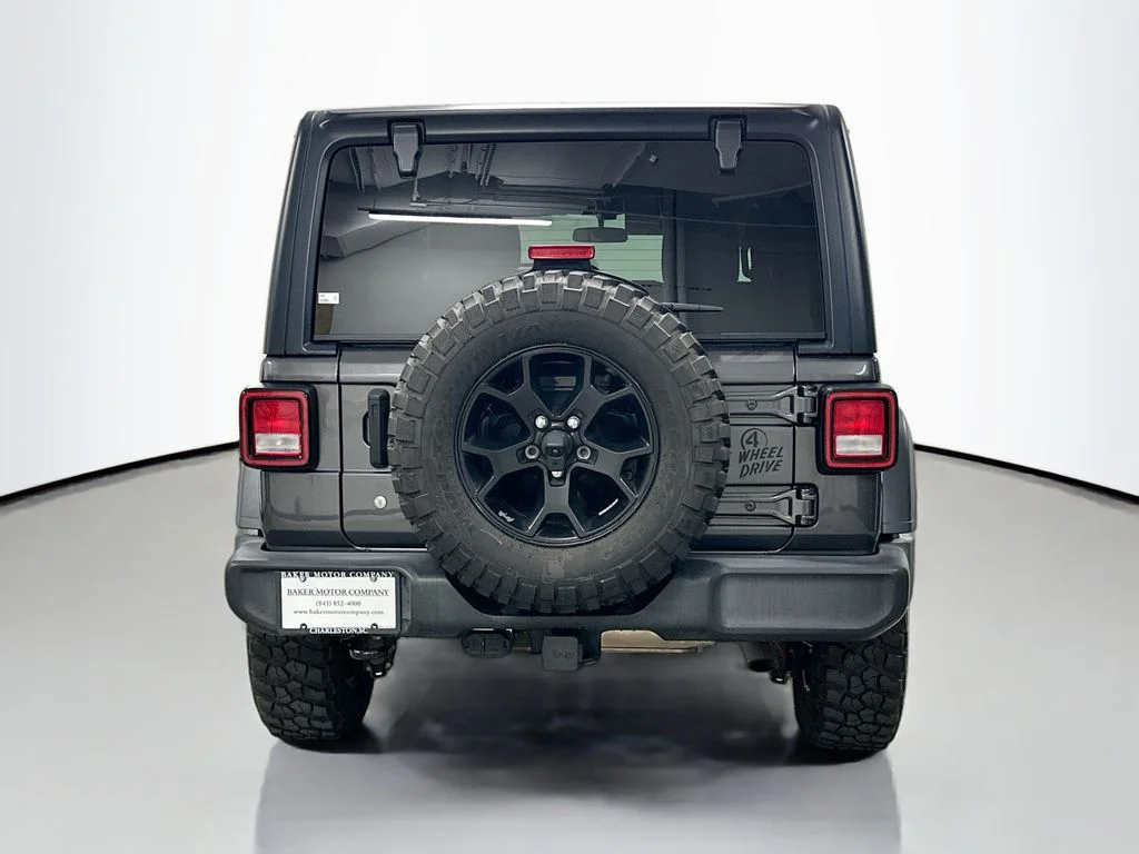 Used 2022 Gray Jeep Unlimited Willys image 10