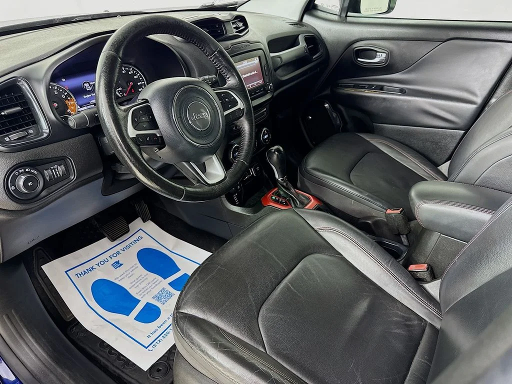 Used 2016 Jetset Blue Jeep Trailhawk image 11