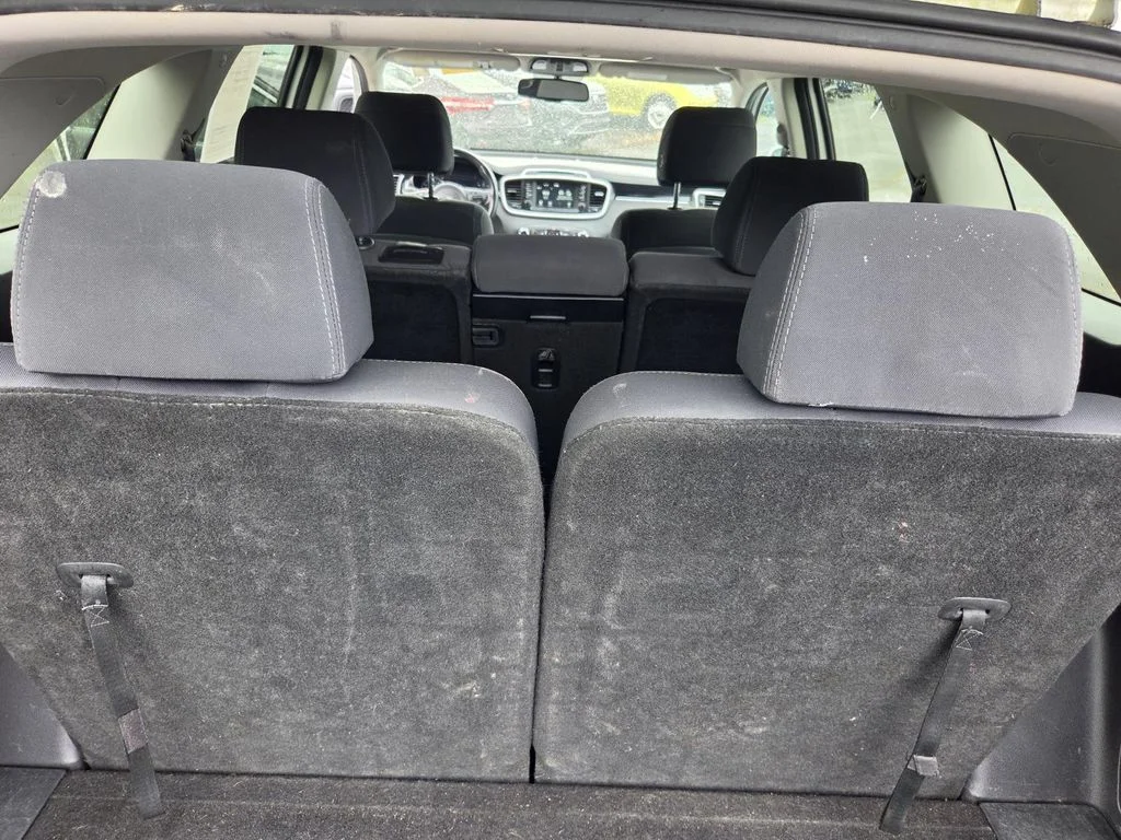 Used 2017 White Kia LX image 21
