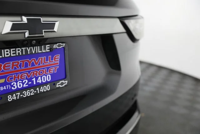 Used 2019 Black Chevrolet Premier image 13