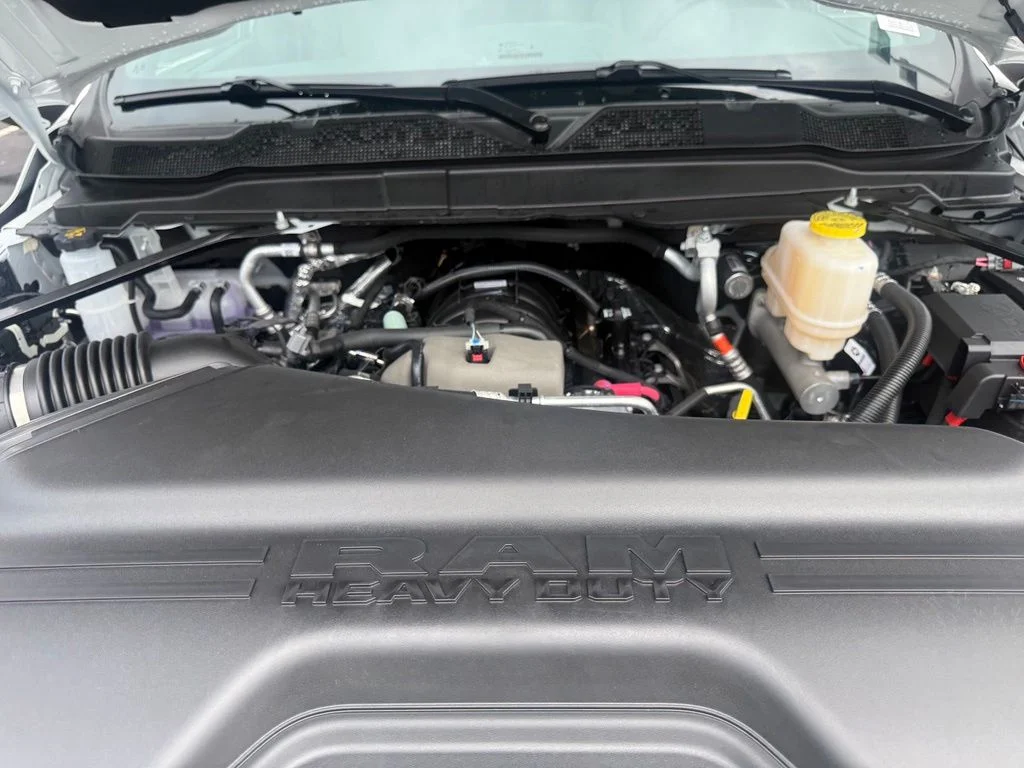 New 2026 Bright White Clearcoat RAM Tradesman image 58