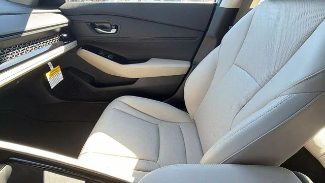 New 2026 Urban Gray Pearl Honda Touring Hybrid image 23