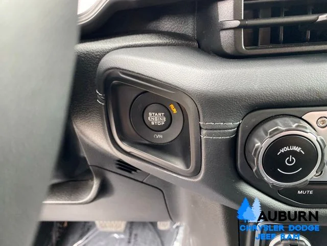 Used 2024 White Jeep Rubicon image 36