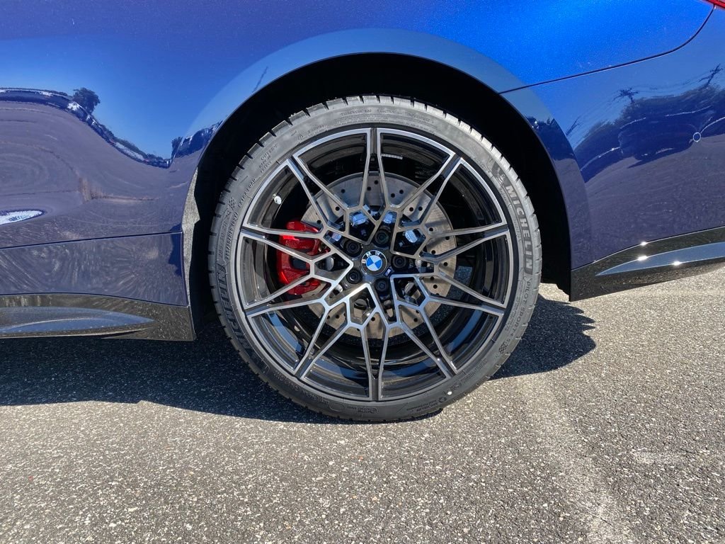 New 2026 Tanzanite Blue II Metallic BMW Competition image 8