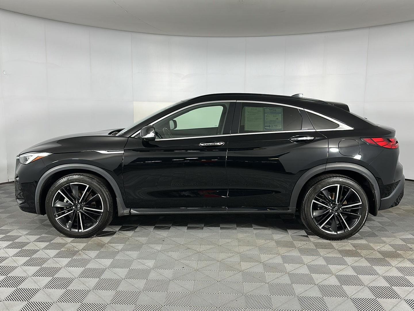 Certified Used 2022 Black Obsidian INFINITI ESSENTIAL image 19
